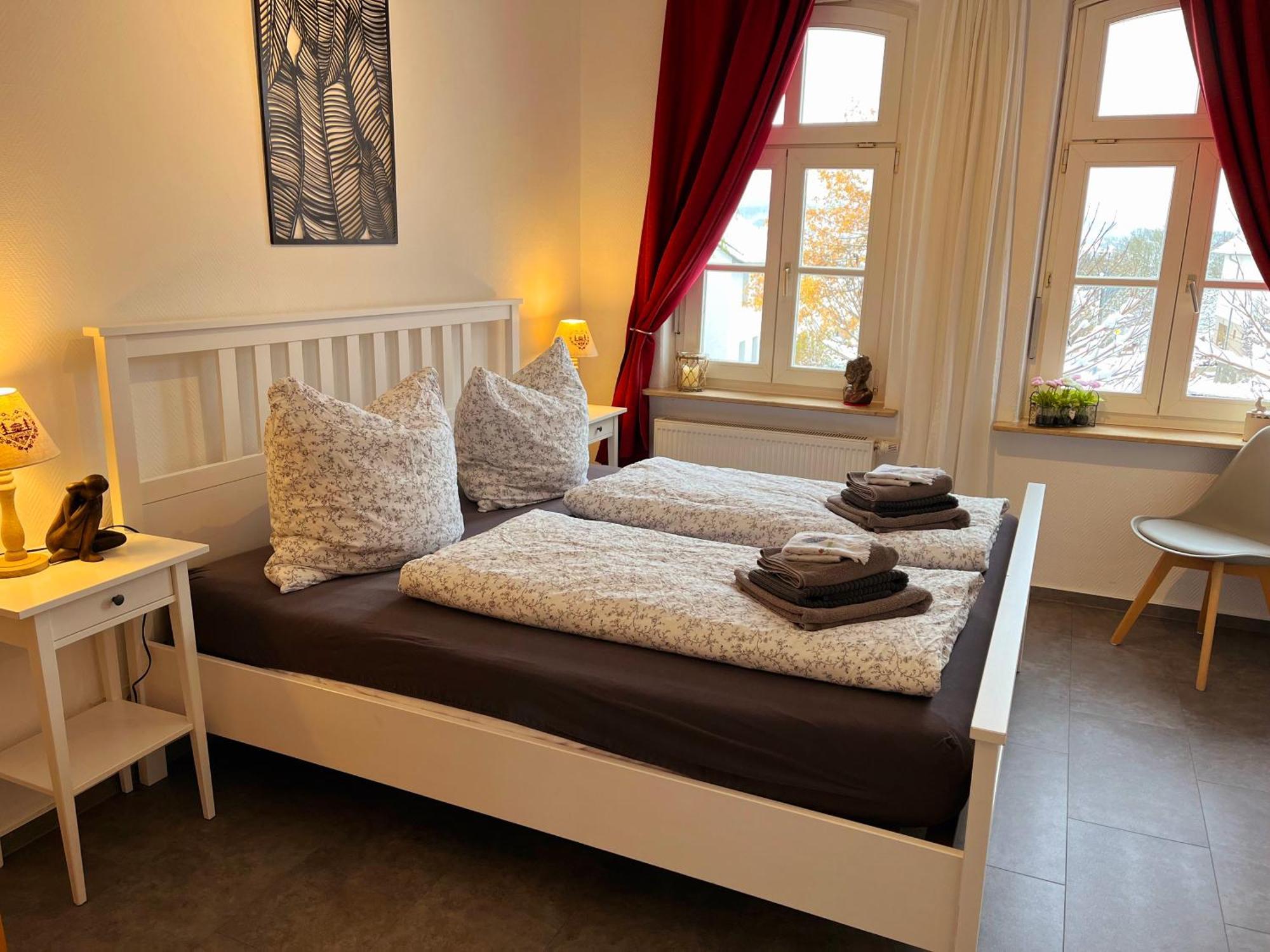 Ferienwohnung Burghasungen Zierenberg Exteriör bild